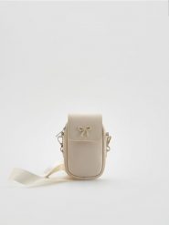 Mała torebka na ramię - kremowy. Białe torby i plecaki dziecięce Reserved, ze skóry, małe. Za 55.99 zł.