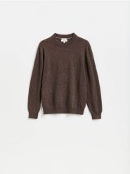 Sweter z kaszmiru - ciemnobrązowy. Brązowe swetry przez głowę męskie Reserved, l, bez wzorów, z kaszmiru, bez kołnierzyka. Za 499.99 zł.