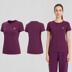 KOSZULKA DAMSKA 4F T-SHIRT SPORTOWY TRENINGOWY NA CO DZIEŃ F2771 SS26. Fioletowe koszulki sportowe damskie 4f, uniwersalny, bez wzorów, z bawełny, bez kołnierzyka, bez ramiączek, na fitness i siłownię. Za 31.52 zł.