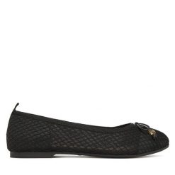 Baleriny LOVE MOSCHINO. Czarne baleriny damskie Love Moschino, bez wzorów, bez obcasa. Za 469.99 zł.