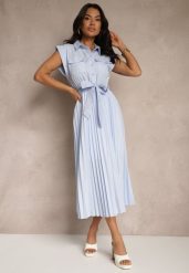 Jasnoniebieska Sukienka Plisowana z Bawełną Ozdobiona Paskiem Lirabelle. Niebieskie sukienki damskie Renee, na co dzień, l, z aplikacjami, z bawełny, eleganckie, bez kołnierzyka, bez ramiączek, maxi, plisowane. Za 99.99 zł.