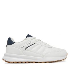 Sneakersy Tommy Hilfiger. Białe trampki i tenisówki chłopięce Tommy Hilfiger, bez wzorów, bez zapięcia. Za 269.99 zł.