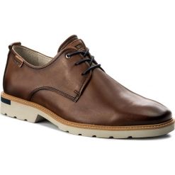 Półbuty PIKOLINOS - M9J-4201 Cuero. Brązowe eleganckie półbuty Pikolinos, z materiału. W wyprzedaży za 349.00 zł.