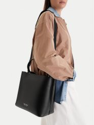 Nine West Torebka CEO-Aera-LDA8888 Czarny. Czarne torebki do ręki damskie Nine West, z aplikacjami, z materiału, bez dodatków. Za 199.99 zł.