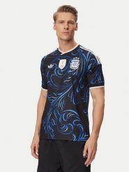 Adidas Koszulka techniczna Argentina 26 Away Replica JM8395 Czarny Slim Fit. Czarne koszulki sportowe męskie Adidas, l, bez wzorów, z syntetyku, bez kołnierzyka, bez ramiączek, do piłki nożnej. Za 438.99 zł.