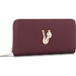 Duży Portfel Damski VERSACE JEANS - E3VSBPV1 70790 329. Czerwone portfele damskie Versace Jeans, z jeansu. Za 349.00 zł.