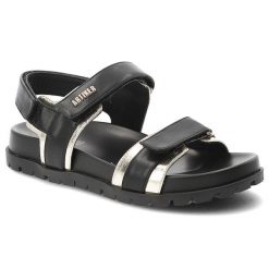 Sandały damskie Artiker, cholewka ze skóry naturalnej szerokie paski z zapięciem na rzep metaliczne wstawki, czarne, 58C0252. Czarne klapki damskie Artiker, bez wzorów, ze skóry, eleganckie, bez obcasa, na platformie. Za 239.00 zł.