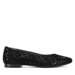 Baleriny Lasocki. Czarne baleriny damskie Lasocki, bez wzorów, bez obcasa. Za 149.99 zł.