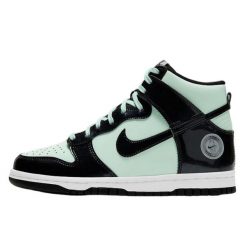Buty do chodzenia dla dorosłych Nike Dunk High SE All-Star 2021. Czarne obuwie sportowe damskie Nike, bez wzorów, ze skóry, do koszykówki. Za 1,310.95 zł.