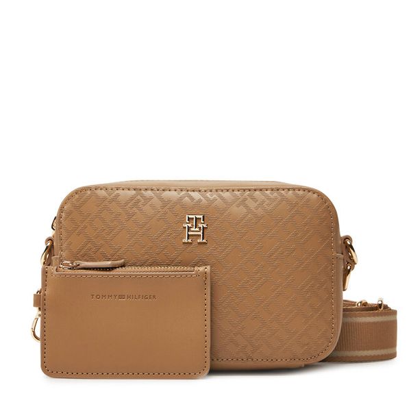 Torebka Tommy Hilfiger. Brązowe listonoszki damskie Tommy Hilfiger, bez wzorów, bez dodatków. Za 379.99 zł.