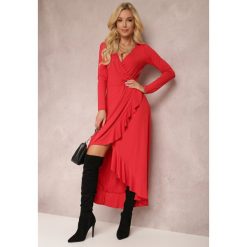 Czerwona Sukienka Mynialle. Czerwone sukienki damskie Renee, l, bez wzorów, z dzianiny, bez kołnierzyka, bez ramiączek, maxi, kopertowe. Za 139.99 zł.