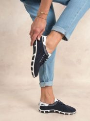Buty sportowe komfortowe damskie TBS Jazaria. Niebieskie obuwie sportowe damskie TBS, bez wzorów, z materiału, tenisowe. Za 381.50 zł.
