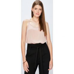 Jacqueline de Yong - Top. Topy damskie marki Jacqueline de Yong. W wyprzedaży za 19.90 zł.