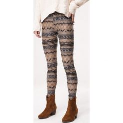 Szare Legginsy Total Look. Szare legginsy damskie Born2be, m, bez wzorów. Za 14.99 zł.