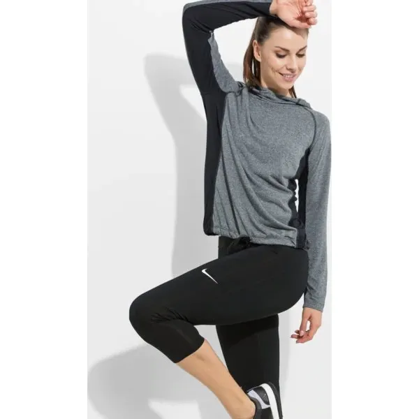 Under Armour Bluza Threadborne Train Hoo , szary, rozmiar XL. Szare bluzy damskie Under Armour, m, bez wzorów, z materiału, bez kaptura, do biegania, climacool (adidas). W wyprzedaży za 109.99 zł.