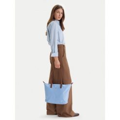 Torebka Tommy Hilfiger. Niebieskie torebki do ręki damskie Tommy Hilfiger, bez wzorów, bez dodatków. Za 409.99 zł.