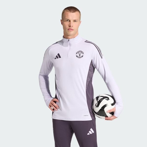 Bluza Manchester United Tiro 25 Competition Training. Czarne bluzy męskie Adidas, s, bez wzorów, z dresówki, bez kaptura, do piłki nożnej. Za 329.00 zł.