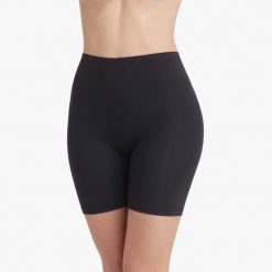 Kobiece spodenki rowerowe przeciw otarciom DIM Relax&Go. Czarne szorty sportowe damskie DIM, s, bez wzorów, z materiału, sportowe, rowerowe. Za 102.50 zł.