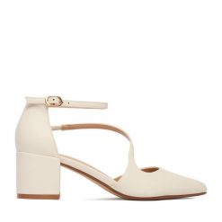 Czółenka JENNY. Czółenka damskie Jenny, bez wzorów, bez obcasa, bez zapięcia. Za 139.99 zł.