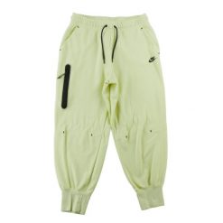 Second life - Spodnie dresowe damskie Tech Fleece Essential - Jak nowy. Zielone spodnie dresowe damskie Nike, l, bez wzorów, z dresówki, do biegania. Za 207.36 zł.