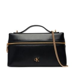 Torebka Calvin Klein. Czarne torebki do ręki damskie Calvin Klein, bez wzorów, wizytowe, bez dodatków. Za 369.99 zł.