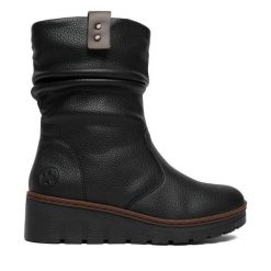 Kozaki Rieker. Czarne kozaki damskie Rieker, bez obcasa, na koturnie. Za 379.99 zł.