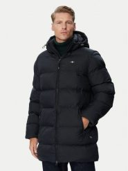 Gant Kurtka zimowa Active Cloud 7006662 Czarny Regular Fit. Czarne kurtki męskie GANT, na zimę, m, bez wzorów, z syntetyku, bez kaptura. Za 1,679.00 zł.