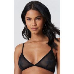 NA-KD Lingerie Siateczkowy biustonosz X - Black. Czarne biustonosze NA-KD Lingerie, z haftami. W wyprzedaży za 24.29 zł.