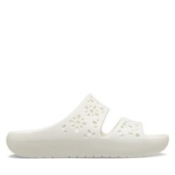 Klapki Crocs. Białe klapki damskie Crocs, bez wzorów, bez obcasa. Za 129.99 zł.