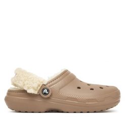 Klapki Crocs. Brązowe klapki damskie Crocs, bez wzorów, bez obcasa. Za 259.99 zł.