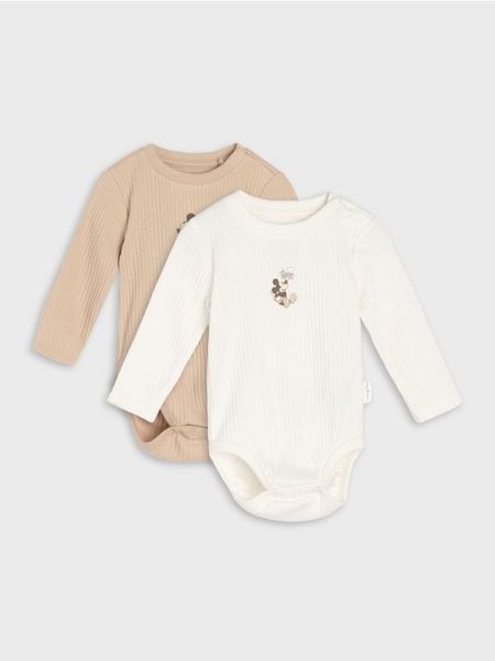 Bawełniane body z nadrukiem 2 pack Mickey Mouse - beżowy. Brązowe body niemowlęce Sinsay, bez wzorów, z bawełny, bez ramiączek. Za 22.99 zł.