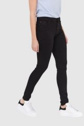 7 FOR ALL MANKIND Czarne jeansy damskie z wysokim stanem HW SKINNY SLIM ILLUSION RINSED BLACK. Czarne jeansy damskie 7 for all mankind, z podwyższonym stanem. W wyprzedaży za 459.99 zł.