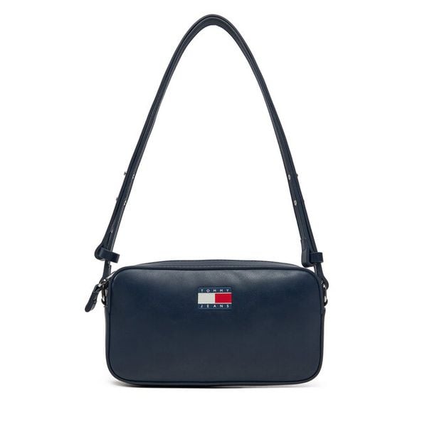 Torebka Tommy Jeans. Niebieskie listonoszki damskie Tommy Jeans, bez wzorów, z jeansu, bez dodatków. Za 199.99 zł.