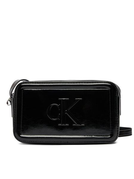 Calvin Klein Torebka Bold Ck Metallic Camera Bag LV04F3331G Czarny. Czarne listonoszki damskie Calvin Klein, bez wzorów, ze skóry, bez dodatków. Za 329.99 zł.
