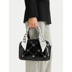 Torebka Nine West. Czarne torebki do ręki damskie Nine West, bez wzorów, bez dodatków. Za 279.99 zł.