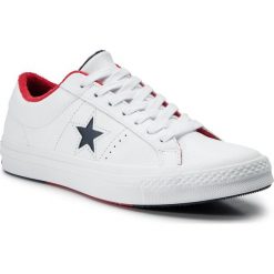 Tenisówki CONVERSE - One Star Ox 160555C White/Athletic Navy/Enamel Red. Białe półbuty na co dzień męskie Converse, bez wzorów, z gumy, retro, bez zapięcia. W wyprzedaży za 209.00 zł.