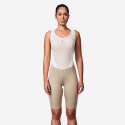 Spodenki rowerowe szosowe damskie Van Rysel RCR-R 2. Brązowe szorty sportowe damskie VAN RYSEL, m, bez wzorów, z tworzywa sztucznego, sportowe, rowerowe. Za 299.99 zł.