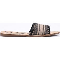 Pepe Jeans - Klapki. Szare klapki damskie Pepe Jeans, z jeansu. W wyprzedaży za 119.90 zł.