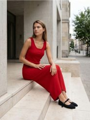 Spódnica midi - czerwony. Czerwone spódnice damskie Sinsay, l, bez wzorów, midi. Za 49.99 zł.