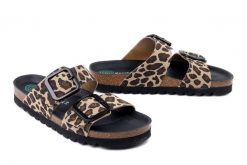 DR. BRINKMANN 700917-00 leo, klapki damskie. Brązowe klapki damskie Dr. Brinkmann, bez wzorów, ze skóry, bez obcasa. Za 329.90 zł.