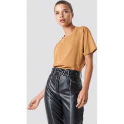 NA-KD Basic T-shirt oversize - Brown. Brązowe t-shirty damskie NA-KD Basic. Za 52.95 zł.