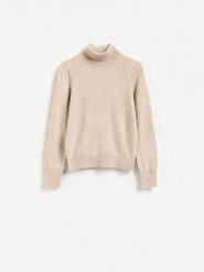 Sweter z wełny merino z dodatkiem kaszmiru - beżowy. Brązowe swetry damskie Reserved, l, bez wzorów, z kaszmiru, bez kołnierzyka, bez ramiączek, bez kaptura. Za 299.99 zł.