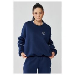 Damska bluza sportowa oversize Rough Radical Trip Classic. Niebieskie bluzy damskie ROUGH RADICAL, bez wzorów, bez kaptura, na jogę i pilates. Za 167.92 zł.