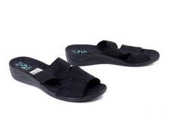 ADANEX 28129 SIK12NN czarny, kapcie damskie. Czarne kapcie damskie Adanex, bez wzorów. Za 73.94 zł.