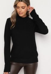 Czarny Sweter o Klasycznym Fasonie z Ozdobnymi Cyrkoniami Irithra. Czarne swetry damskie Born2be, bez wzorów, eleganckie, bez kołnierzyka, bez ramiączek, długie, bez kaptura. Za 64.99 zł.