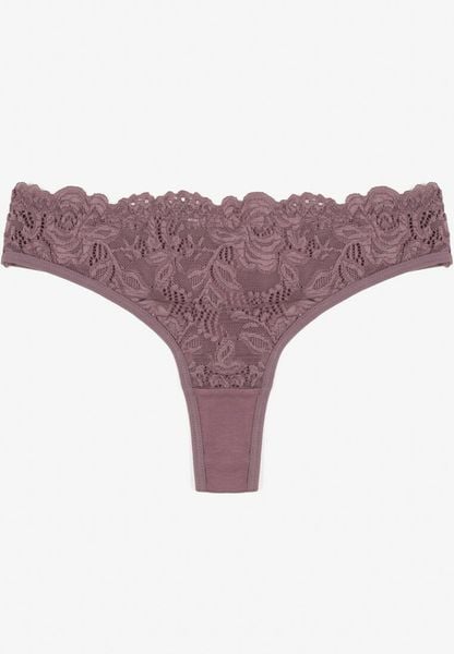 Fioletowe Bawełniane Majtki Stringi z Koronką Ilwedana. Fioletowe stringi damskie Renee, l, bez wzorów, z bawełny. Za 4.99 zł.