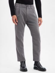 Drykorn Męskie spodnie plisowane - Chasy Mężczyźni szary jednolity, 34-34. Szare spodnie materiałowe męskie DRYKORN, m, bez wzorów, z bawełny, eleganckie. Za 749.95 zł.