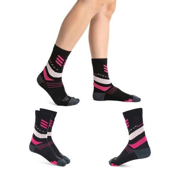 Skarpety damskie KADVA Stride Coolmax 2 pary. Czarne skarpety damskie KADVA, bez wzorów, z elastanu. Za 49.99 zł.