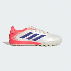 Buty piłkarskie Copa Pure 3 League Turf. Białe buty sportowe męskie Adidas, bez zapięcia, do piłki nożnej. Za 358.95 zł.