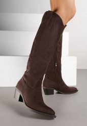 Ciemnobrązowe Kozaki Kowbojki w Klasycznym Stylu z Imitacji Zamszu Lataselia. Brązowe kozaki damskie Renee, z jeansu, ze szpiczastym noskiem, bez obcasa, na obcasie. Za 159.99 zł.